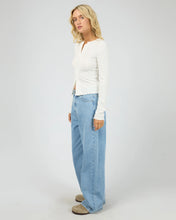 Load image into Gallery viewer, Tarni Knit Top - White