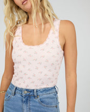 Load image into Gallery viewer, Petal Lace Tank
