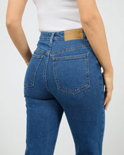 Load image into Gallery viewer, Tia Flare Jean - Heritage Blue