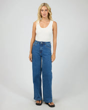 Load image into Gallery viewer, Washed Rib Scoop Neck Tank - White