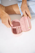 Load image into Gallery viewer, Daisy Jewellery Box - Rectangle