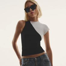 Load image into Gallery viewer, Level Up -Black Gold Frame / Smoke Polarized Lens