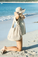 Load image into Gallery viewer, ELLE GRANDE TOTE