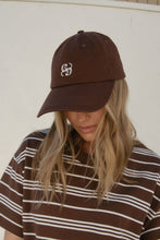 Load image into Gallery viewer, Pip Everyday Cap - Chocolate
