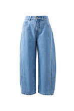 Load image into Gallery viewer, Demi Barrel Jean - Vintage Blue
