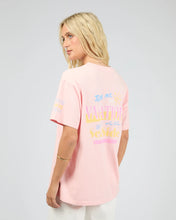 Load image into Gallery viewer, Vacation Relaxed Tee - Pnk
