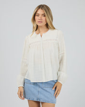 Load image into Gallery viewer, Lark Shirt - V White
