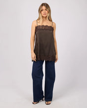 Load image into Gallery viewer, Hava Lace Cami - Choc
