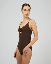 Load image into Gallery viewer, Salerno One pc - Brwn
