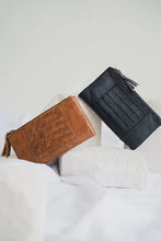 Load image into Gallery viewer, Woven Wallet - Chestnut
