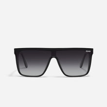 Load image into Gallery viewer, Nightfall Oversized -Black Frame / Smoke Polarised Lens
