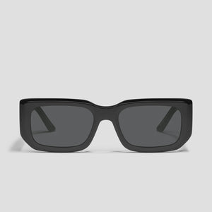 Tell me More -Black Frame / Smoke Lens