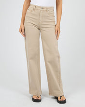 Load image into Gallery viewer, Jacqui Wide Leg - Beige
