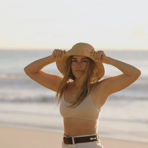 Sunny - Sand