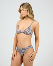 Load image into Gallery viewer, Carrie Knot Bralette
